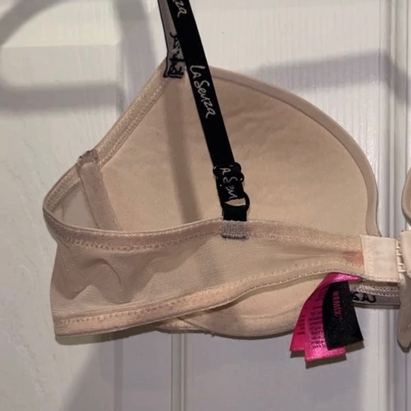 3/$20! La Senza bra 36B - Picture 6 of 6